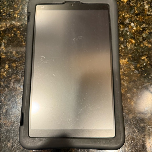 Fire Tablet - Picture 3 of 7